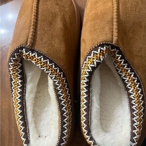 Home Basics Tan and Brown Women's Slippers lightweight
